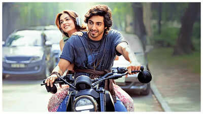 Mohit Suri, Ahaan Panday and Aneet Padda’s ‘Saiyaara’ holds its ground as it mints nearly Rs 6 crore since the release of ‘War 2’ and ‘Coolie’