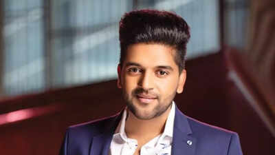 Punjab floods: Guru Randhawa sets relief camp for victims amid his 'Azul' and 'Sirra' controversies