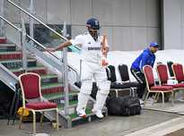 Injured Pant Shows Grit, Bats on Day 2 Despite Toe Fracture