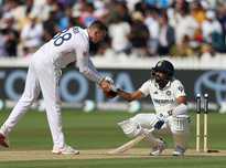 Siraj Bares Heart After Lord's Loss: 'Agonizing' Defeat Fuels Resolve for Remaining Tests
