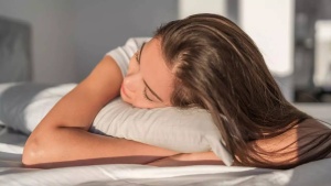 5 effective ways to prevent neck and shoulder pain while sleeping