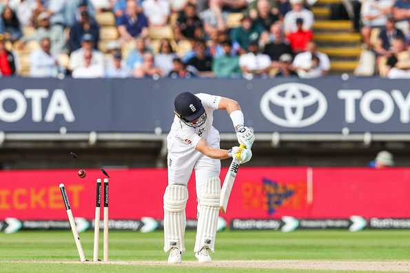 Akash Deep castles Joe Root with a stunning delivery