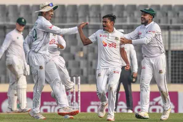Taijul Islam showcasing his bowling skills